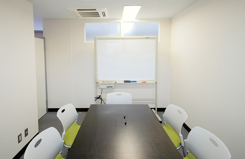MCオフィス池袋西口の会議室 MCオフィス池袋西口の会議室